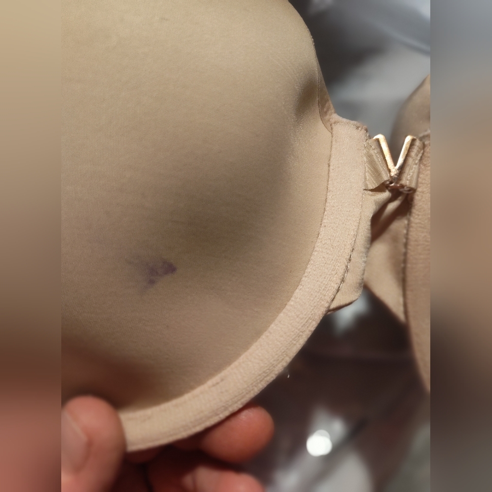 Victoria's Secret Seamless Strapless Bra - Cream - Picture 3 of 5